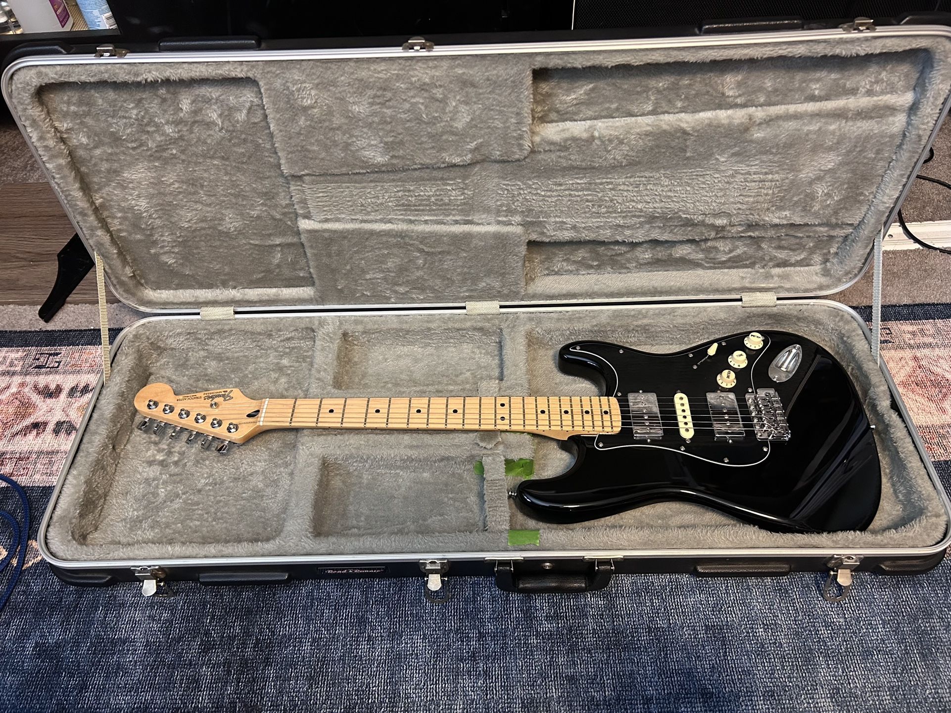 Fender Stratocaster modified p90-S-p90,mint condition 1999’ MX with Hardshell Case , NO Trades