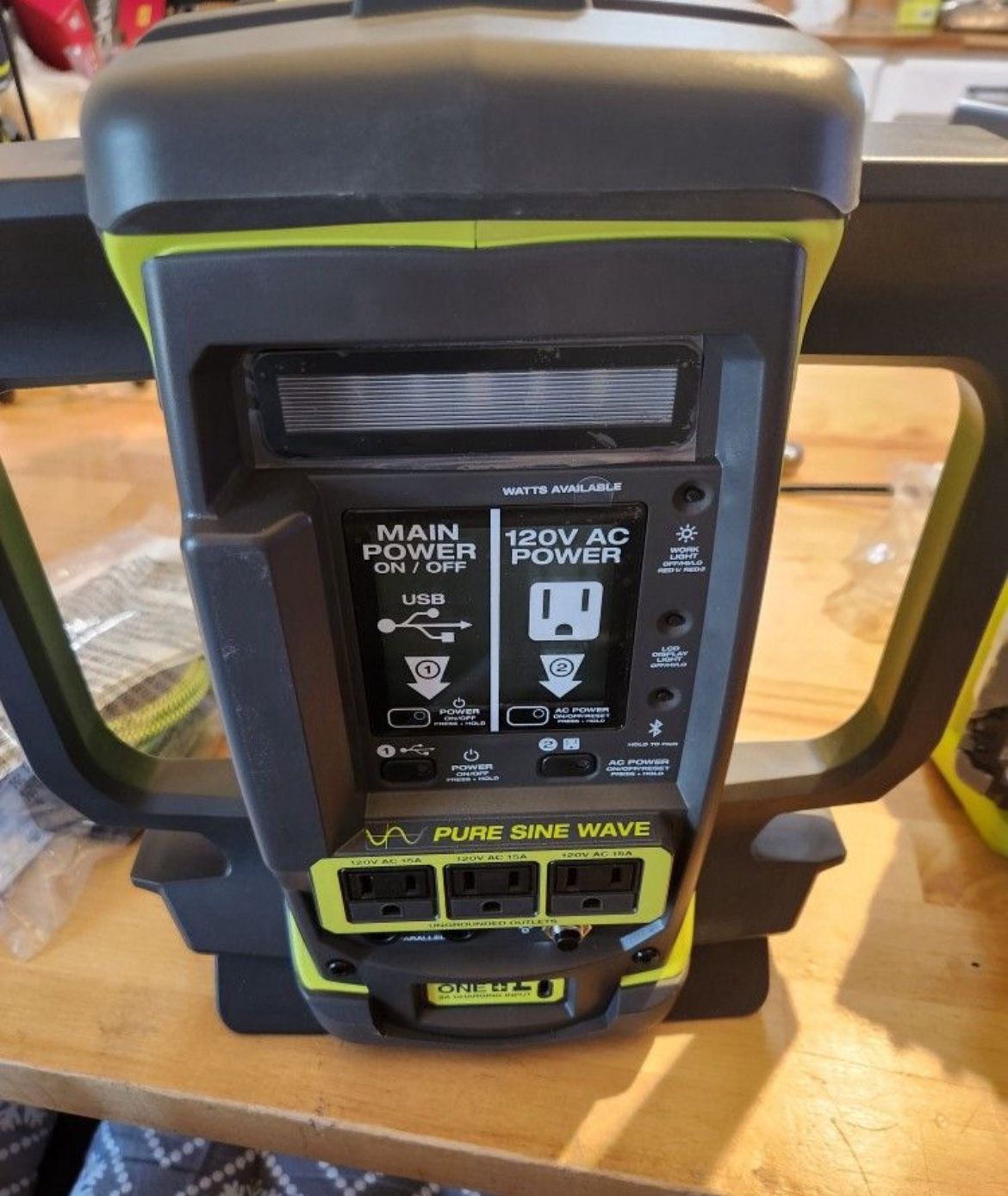 RYOBI 18V ONE+ 1800-Watt Portable Battery Inverter Power Station/8-Port Charger (Tool Only)