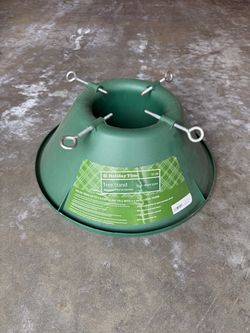 Heavy Duty Plastic Christmas Tree Stand Up To 7.5 ft Tall It's been used one time