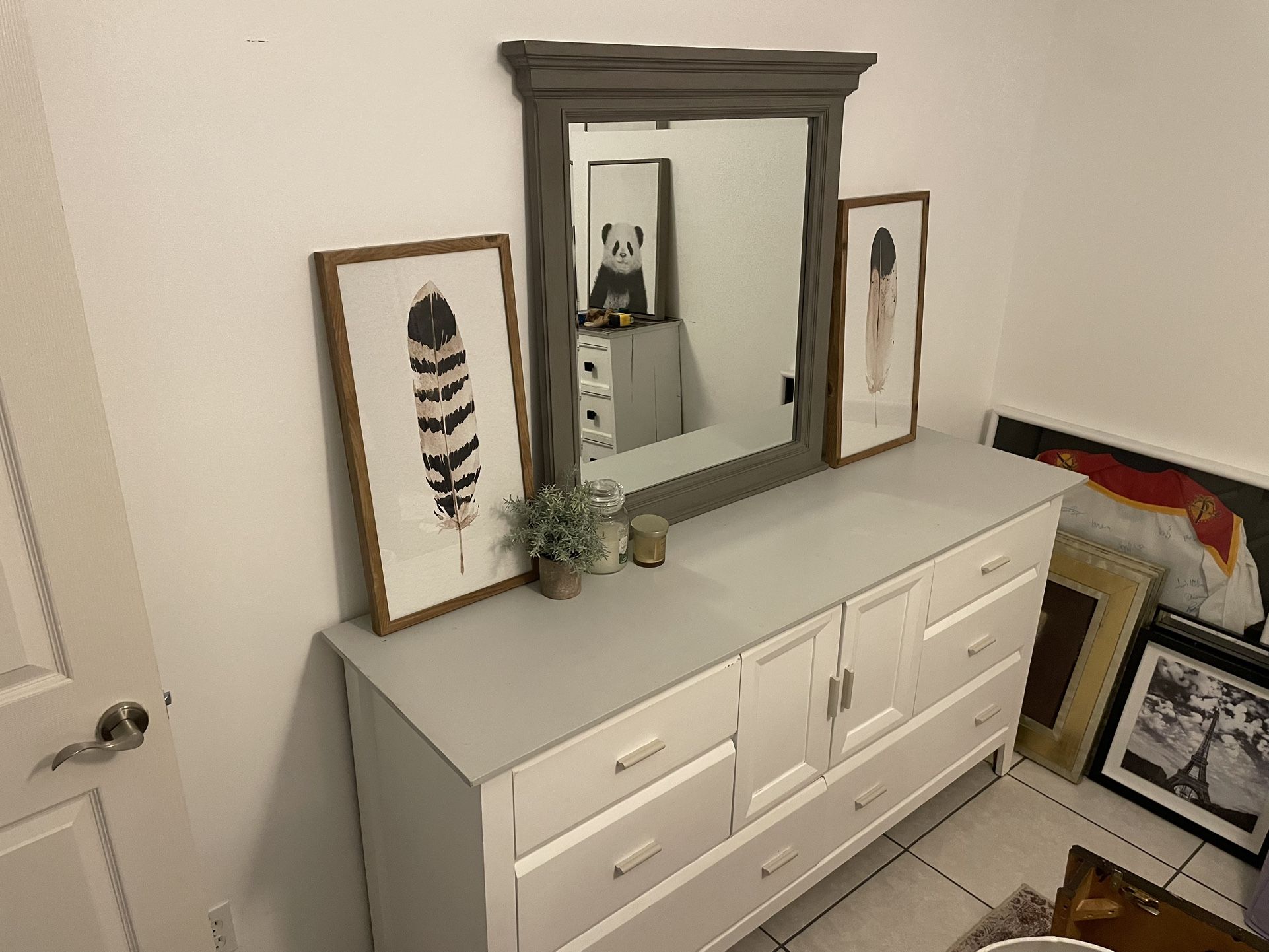 Dresser And Mirror Set