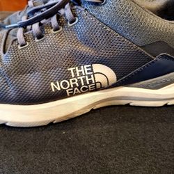 The Northface Men's Cradle Shoes Size 11.5