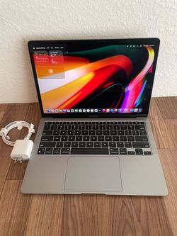 MacBook Air 13 (M1 chip / Latest OS 26 Tahoe) 8GB Memory Good Laptop (100% Battery)
