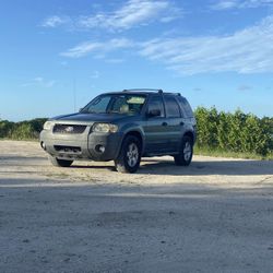 2007 Ford Escape 