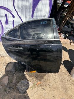 2014-2019 LEXUS IS 250 REAR DOOR