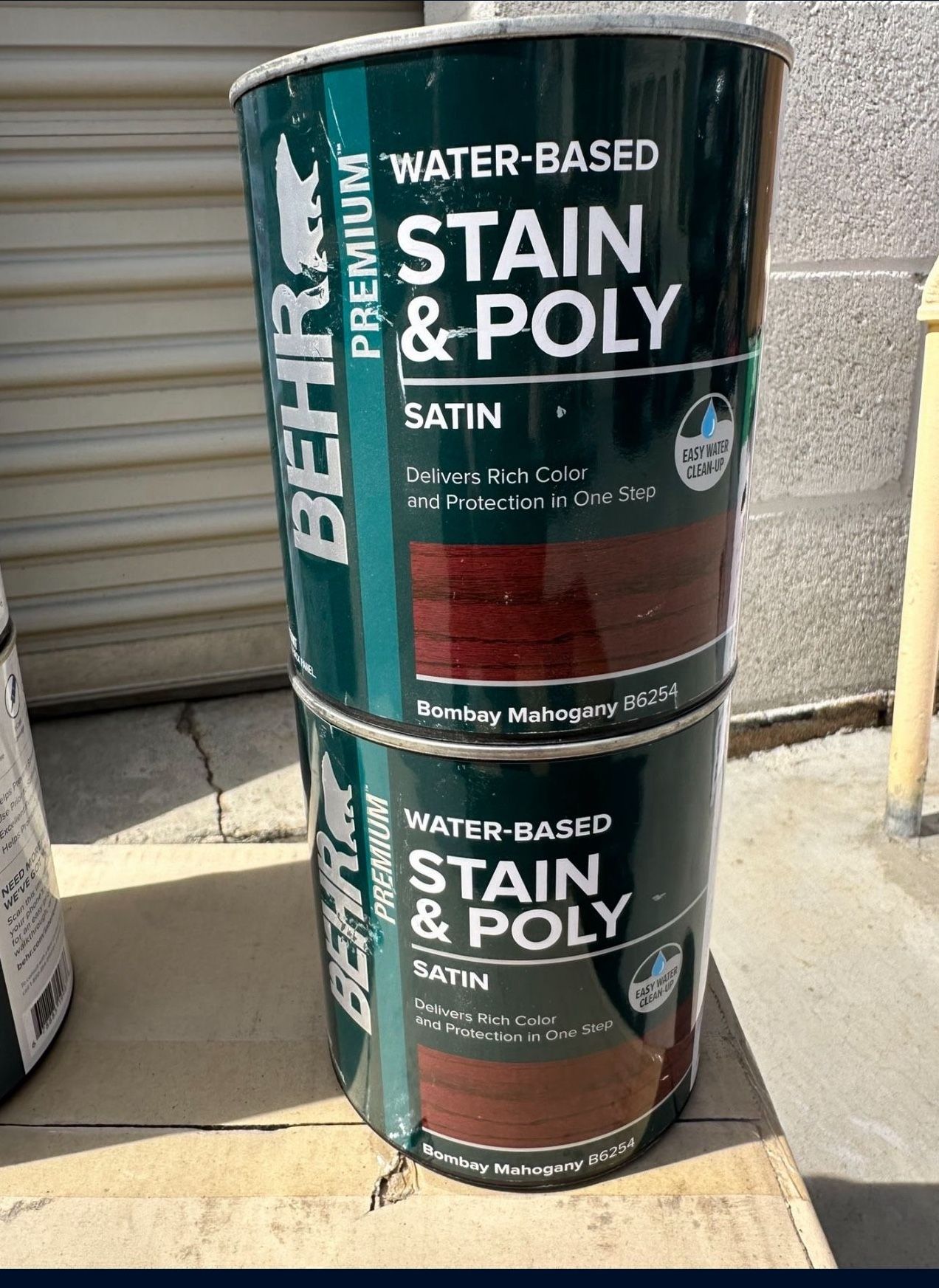 Behr Premium Water-Based Stain & Poly (Bombay Mahogany, Satin Finish)