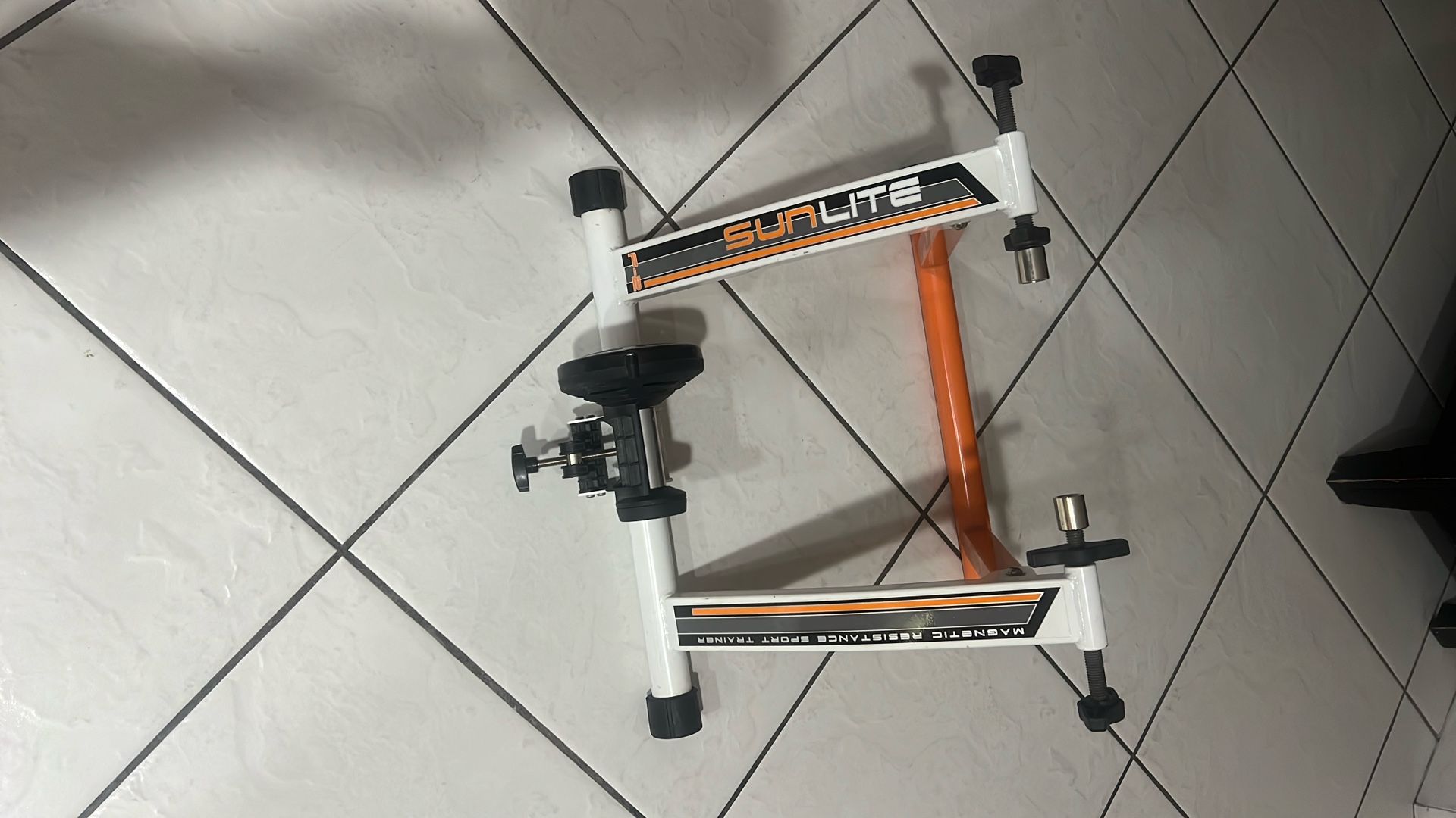Sunlite F 2 Bike Trainer