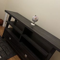 Tv Stand Dresser (lower price)