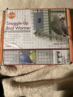 Snuggle Up Bird Warmer
