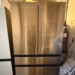 Refrigerator Samsung 