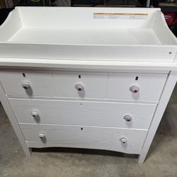 Changing Table And Dresser