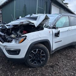 2019 Jeep Compass Part Out 