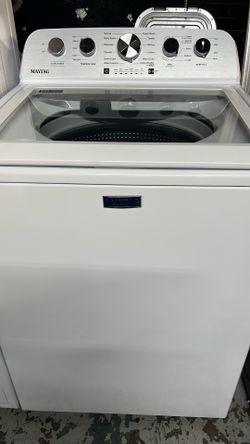 Maytag Top-Load Washer Total Capacity: 4.8 cu. ft. In White