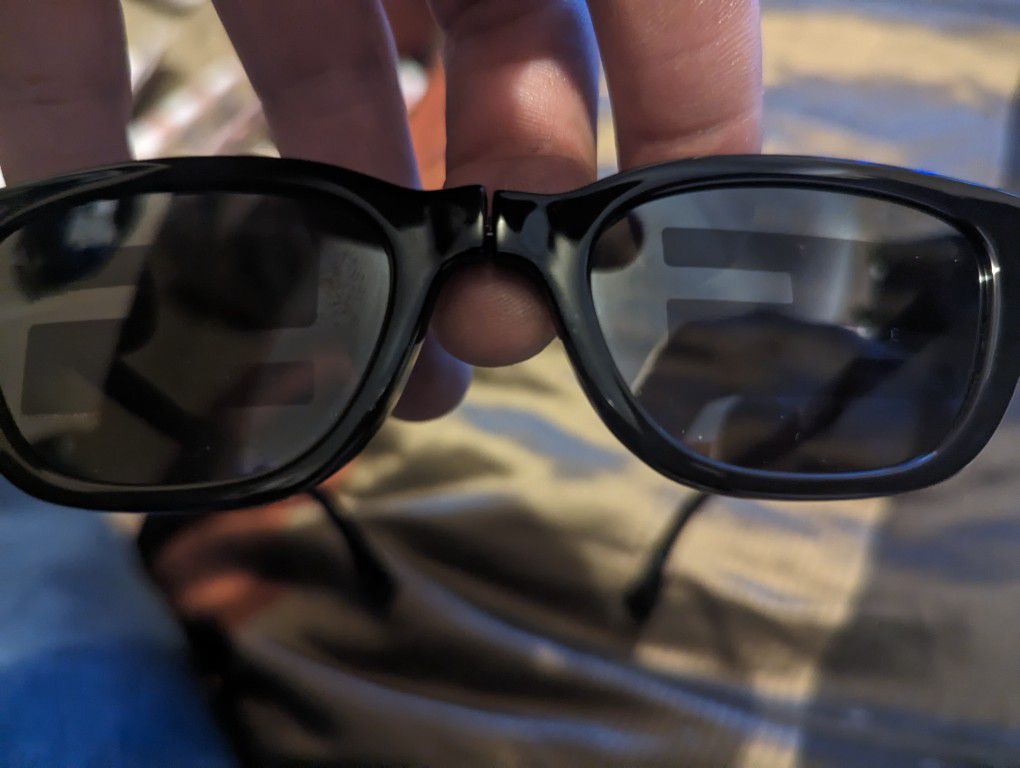 Fendi Folding Cateye Sunglasses Brand New