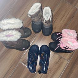 Snow Boots 