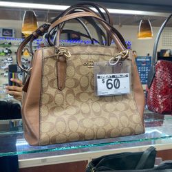 Women’s Coach Purse 
