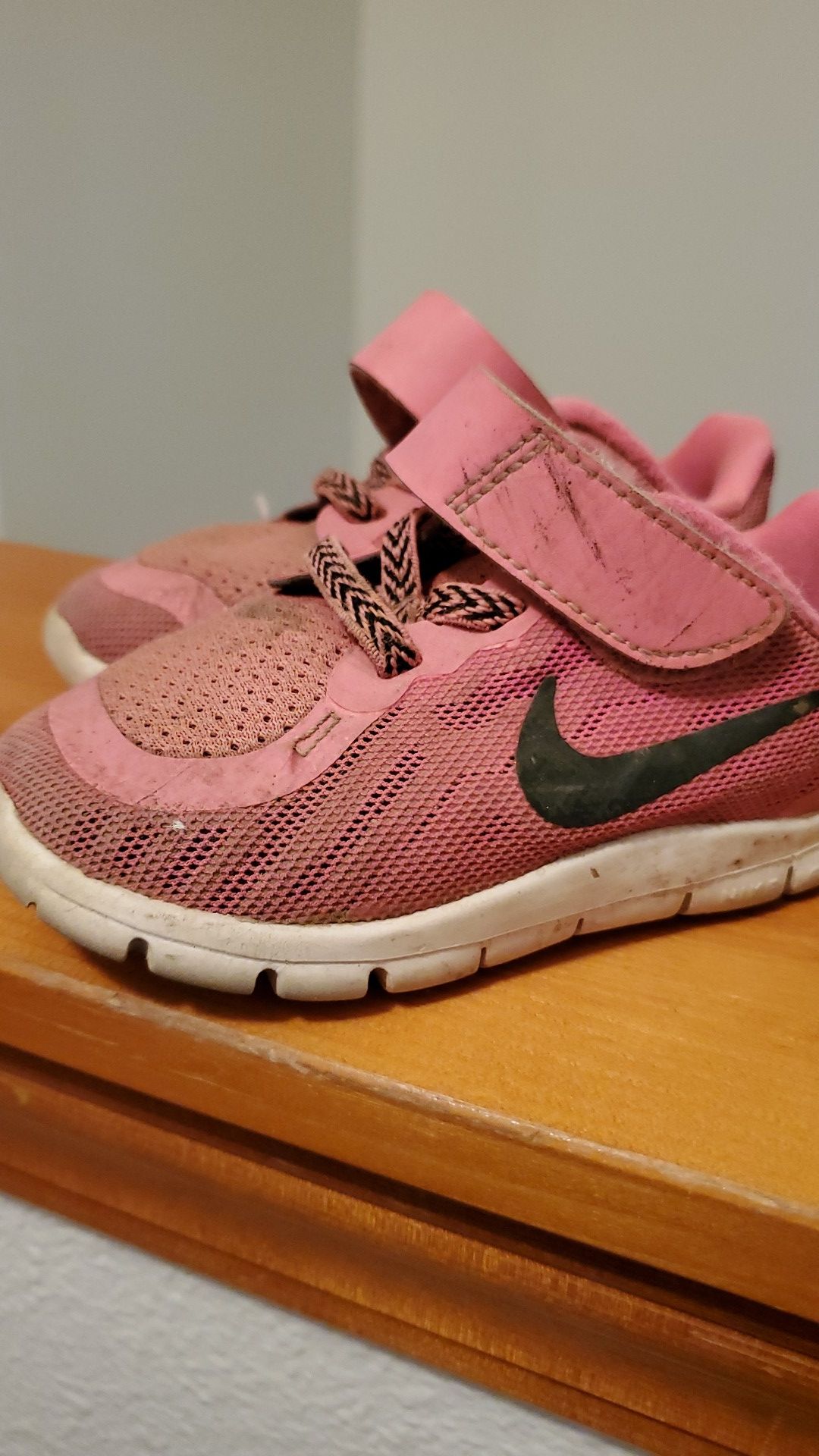 Girls 6C Nikes