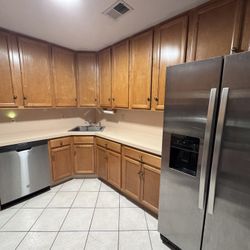 FREE 42” Cabinets And Other Sizes (Pick Up TODAY)