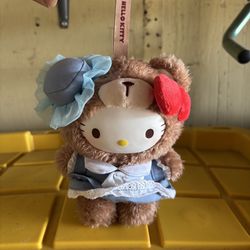 Hello Kitty keychain