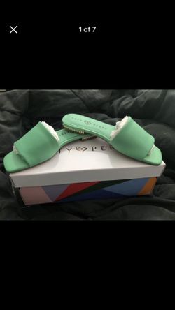 Katy Perry shoes new in box stretch satin