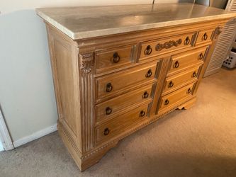 Dresser and nightstand set