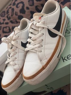Nike Court Legacy sneakers