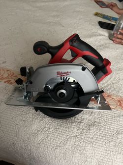 Brand New Milwaukee Skillsaw 6-1/2in. (Tool-Only)