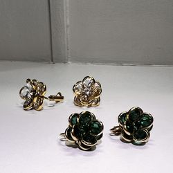 Vintage Swarovski Crystal Flower Earrings Bezel Green/  white  Gold Brass Plated Clip-ons