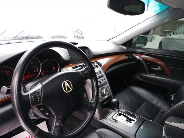 2005 Acura RL