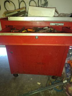 Craftsman tool box