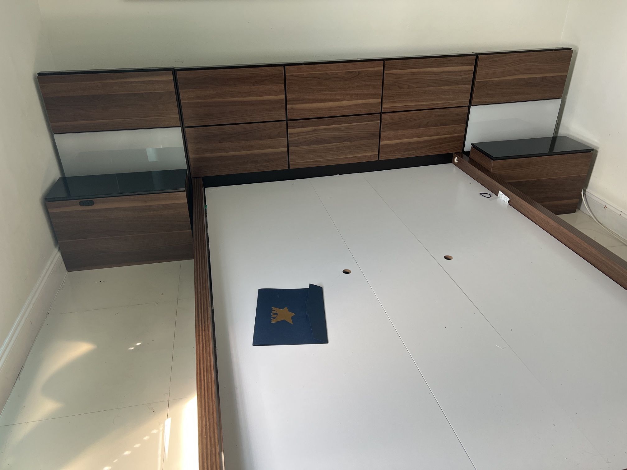 Queen Sized Modern Platform Bed w/ Nightstands Storage And Lights