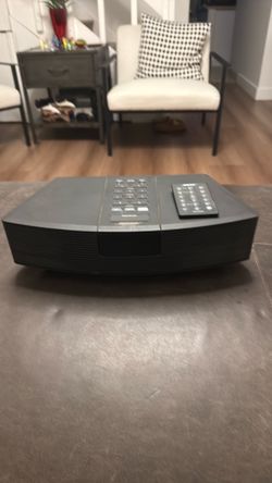 Bose wave radio  model AWR1G1 coming with remote control.