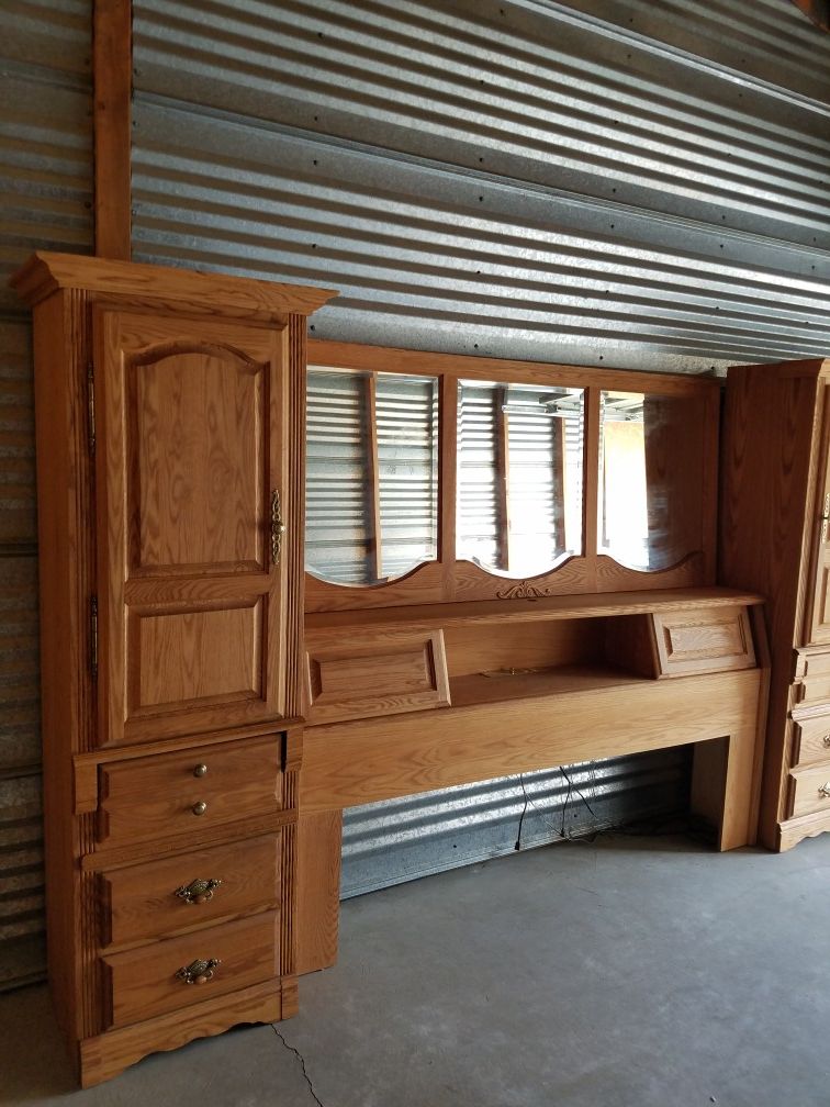 King Sized Bedroom Set