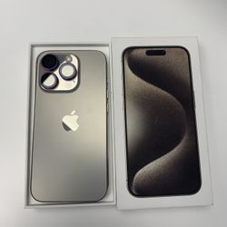 ☑️📲 iPhone 15 Pro 128 GB Unlocked 🔋 Case And Headphones For Free ☑️🩶