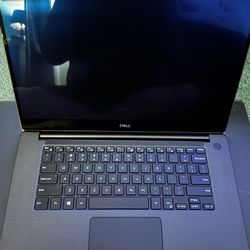 Dell XPS 7590 Ram 64gb Processor i7 1Tb . Display 15.6 OLED display