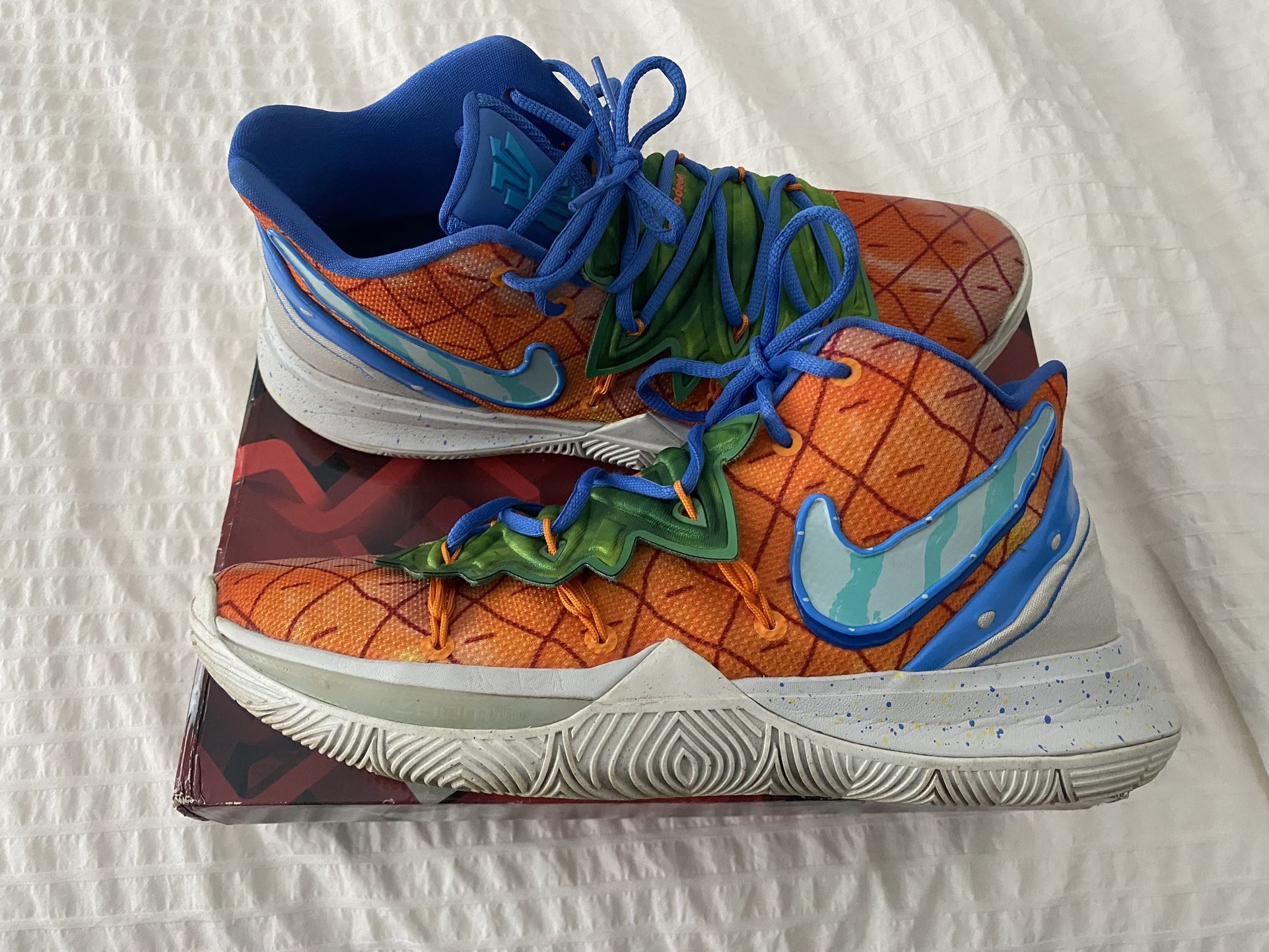 Kyrie SpongeBob “Pineapple House”