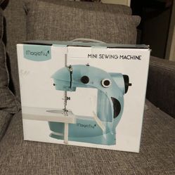 Brand New MagicFly Mini Sewing Machine Tested Works Perfectly when you come ill fully test it for you 