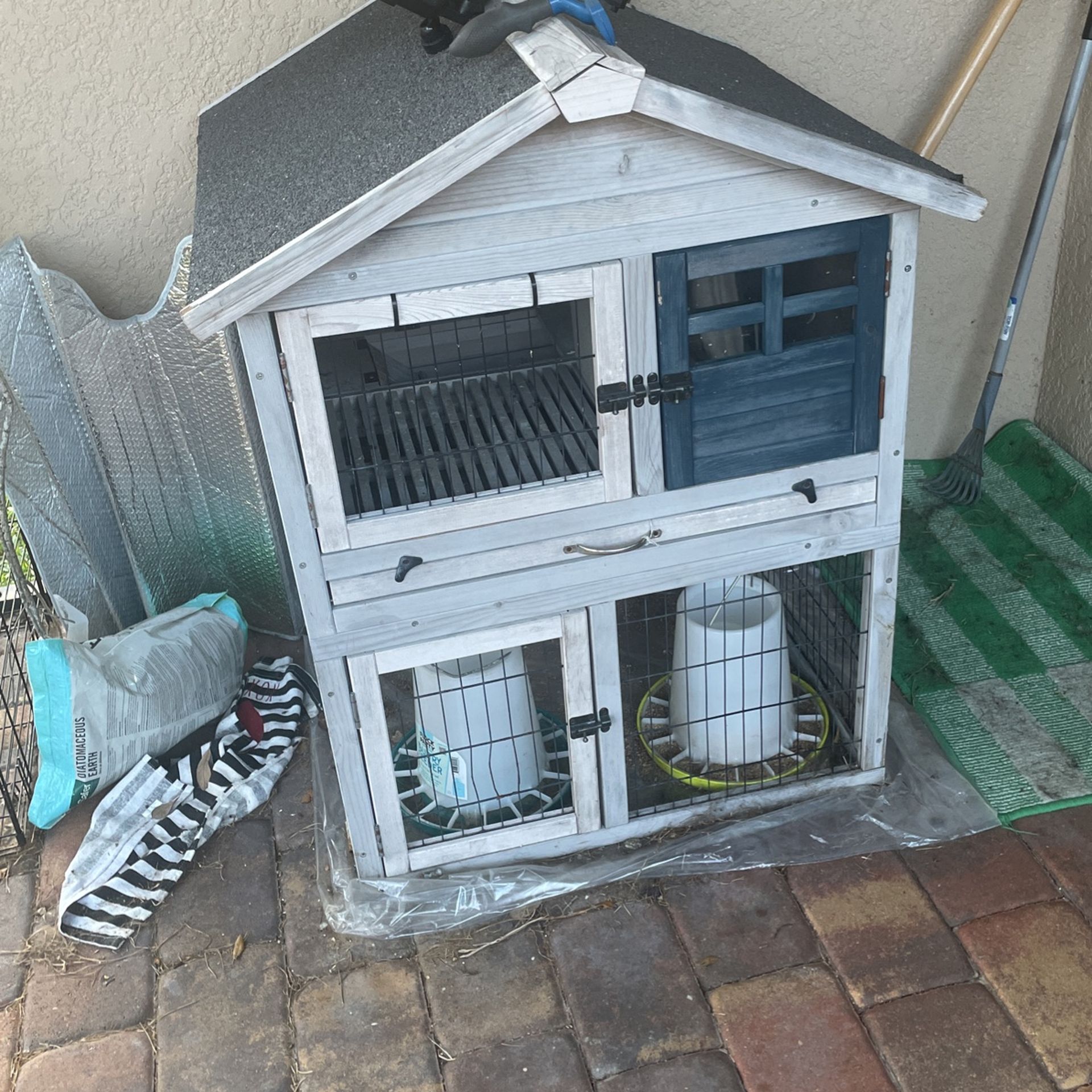 chicken coop house