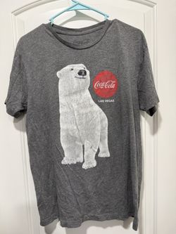 Coca-Cola Las Vegas Polar Bear Size Medium T-shirt