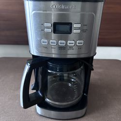 Cuisinart Programmable Coffee Maker ($100 New) Comes With Manual