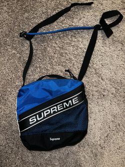 SUPREME 3D LOGO Shoulder Messenger