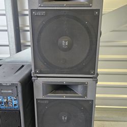 Set of TOA 15" speakers