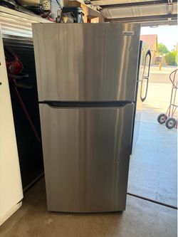 2024 fridge - will deliver