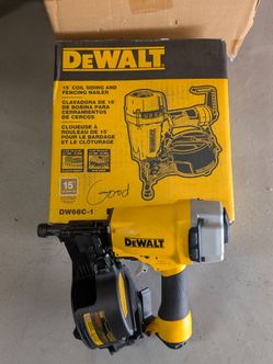 DEWALT Pneumatic 15-Degree Coil Corded Siding Nailer