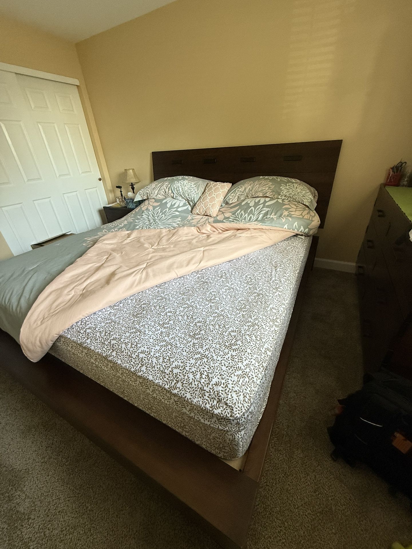 King Size Bed