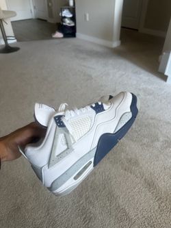 Air Jordan 4 Retro Midnight Navy