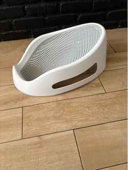 Baby bath tub