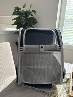 Pet Carrier (cats & Dogs)