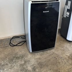 Honeywell Portable AC