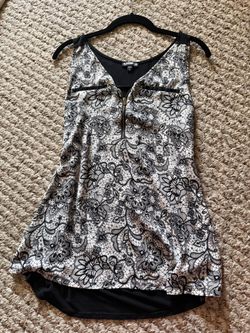 Express Floral Print Sleeveless Top
