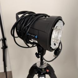 d-lite rx 4 elinchrom studio strobe/flash pair with receiver